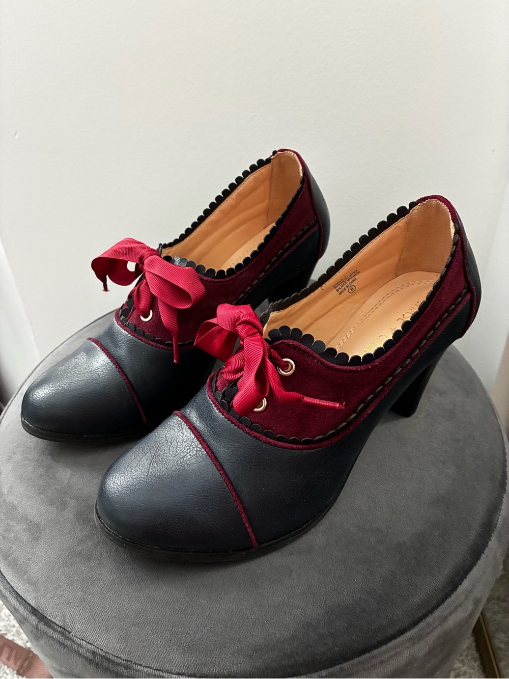 Chase + Chloe Navy and Burgundy Ribbon Tie Heels
